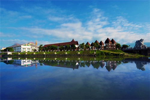 芹菜炒鸡肉减脂可以吃吗（芹菜炒鸡肉减脂可以吃吗视频）