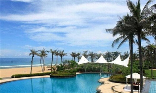 女友不带包包怎么办（不拿包包的女生）